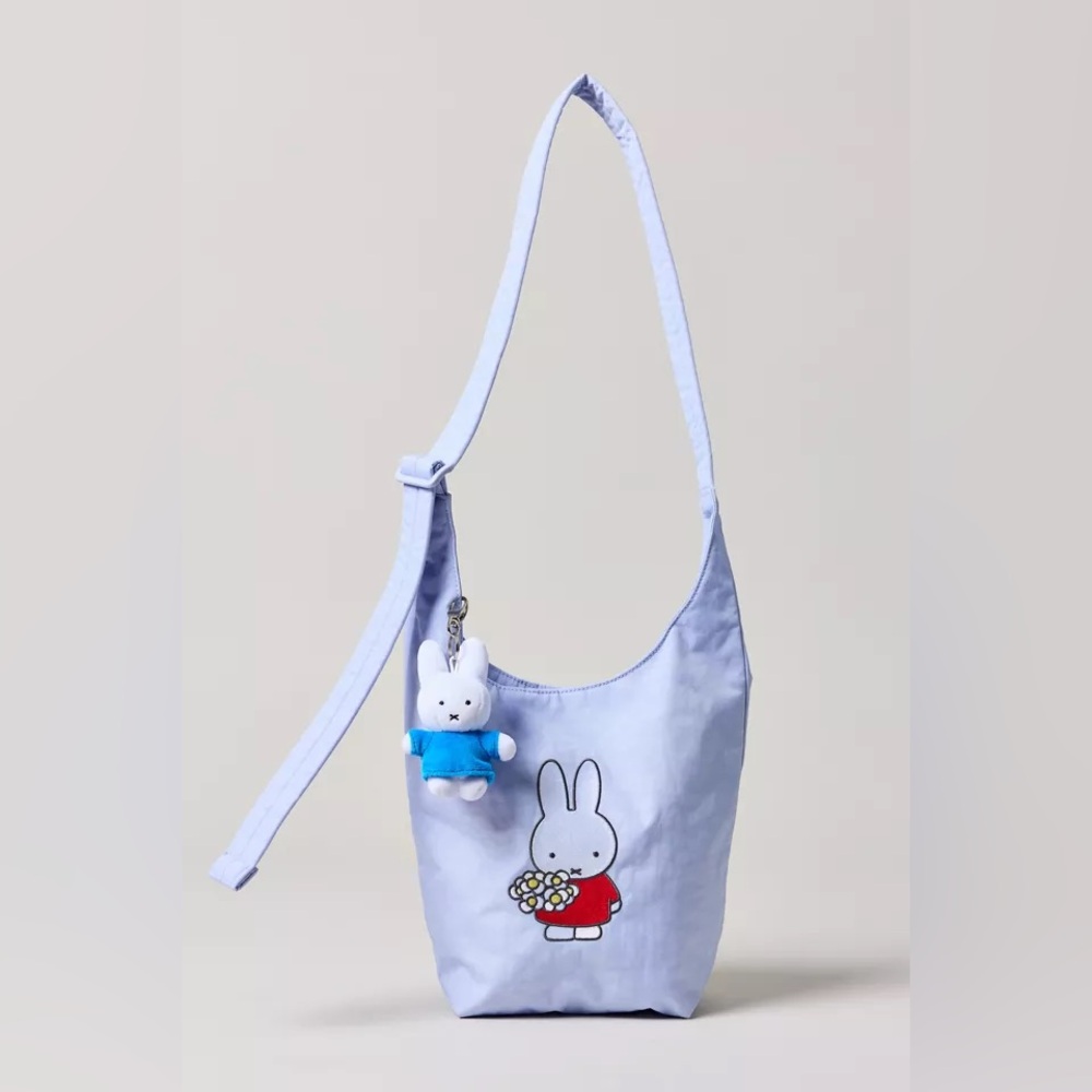 BAGGU & Miffy Small Nylon Sling Bag - NWT 🏷️